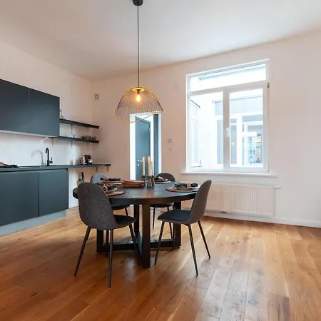 Appartamento Super Cozy 2 Bedroom Apt Near Station